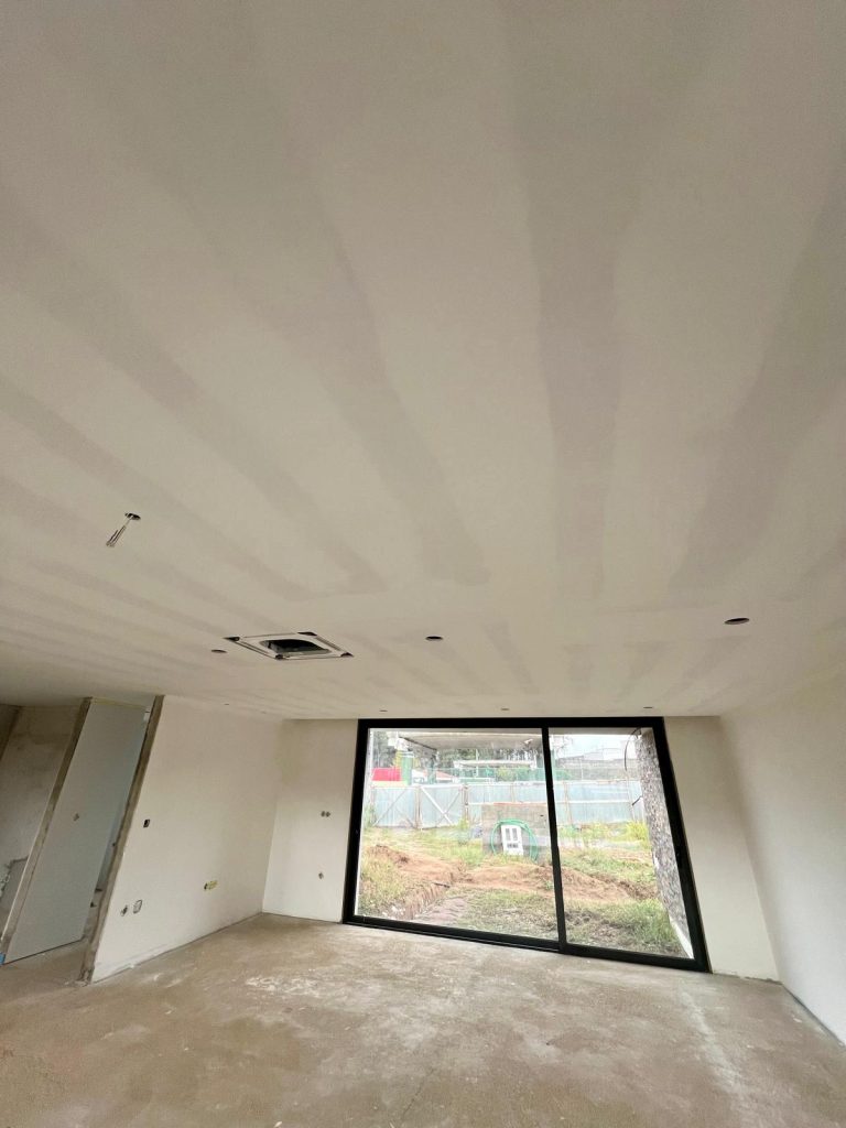 WhatsApp Image 2025-04-02 at 11.17.52